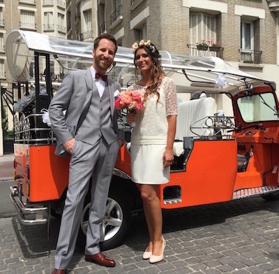 wedding in a tuktuk