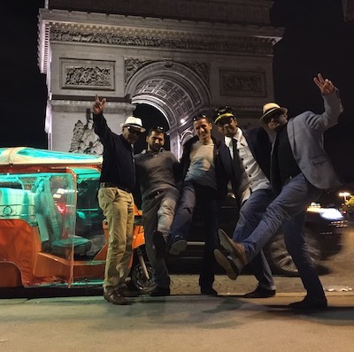 EVG de patrick en tuktuk à l'arc de triomphe