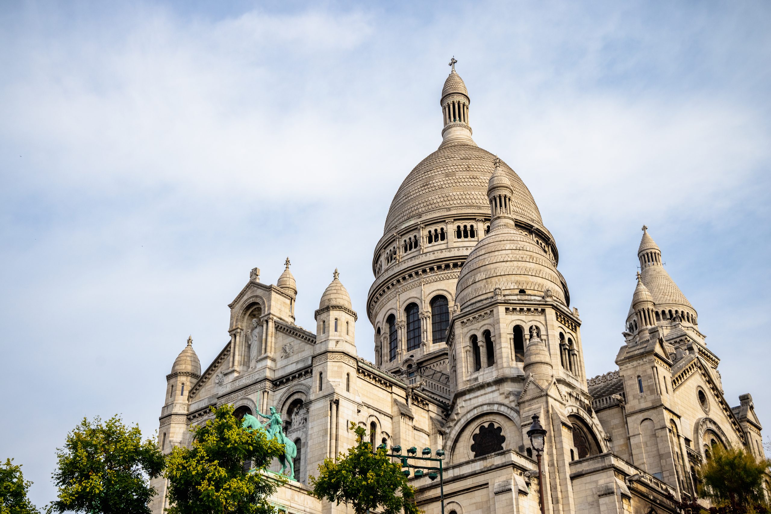 Basilique du Sacré-Cœur de Montmartre vue rapprochée
